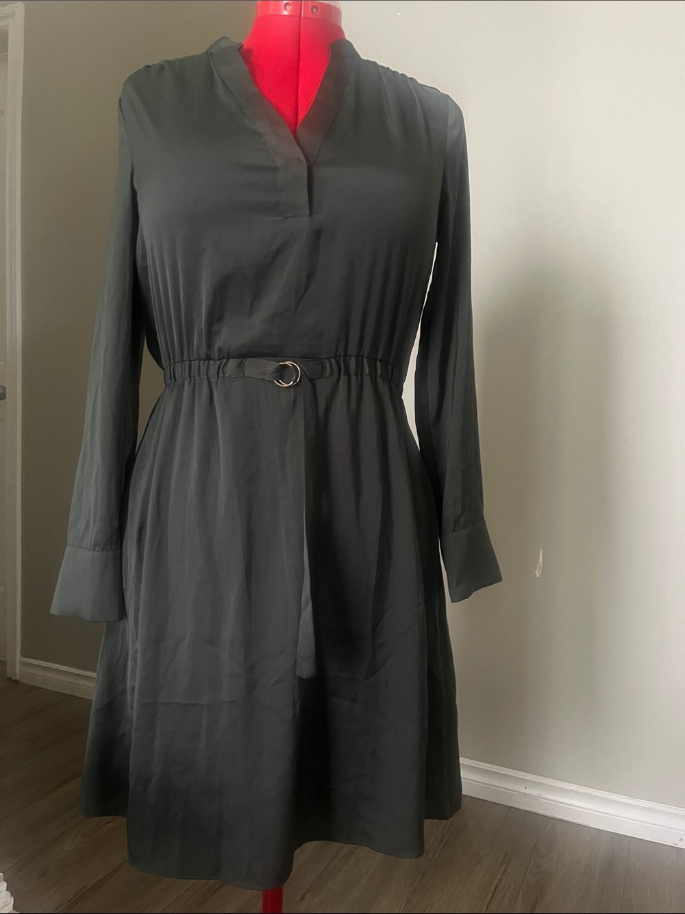 Classic Long-Sleeve Belted Dress in Dark Green